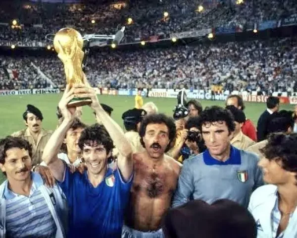 Paolo Rossi, Italy’s 1982 FIFA World Cup hero, dies aged 64 Paolo Rossi, Italy's 1982 FIFA World Cup hero, dies aged 64